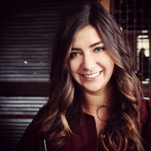 Meet your Posher, Talia